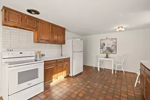 298 Forest St, Arlington, MA 02474 - Photo 12