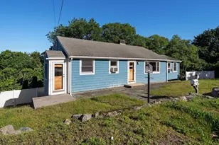 298 Forest St, Arlington, MA 02474 - Photo 2