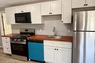 176 Court St, Plymouth, MA 02360 - Photo 4