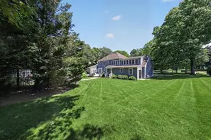 14 Isaac Sprague Dr, Hingham, MA 02043 - Photo 2