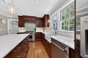 14 Isaac Sprague Dr, Hingham, MA 02043 - Photo 6