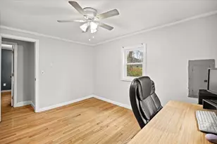 9 Hillside Ave, Berkley, MA 02779 - Photo 20
