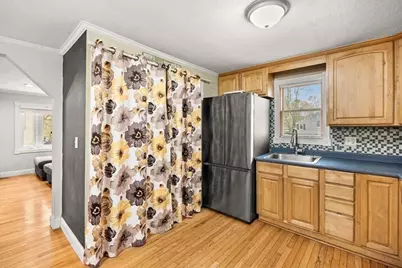 9 Hillside Ave, Berkley, MA 02779 - Photo 12