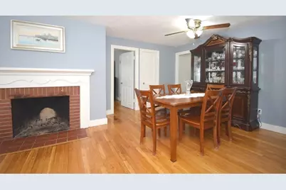 128 South Flag Street, Worcester, MA 01602 - Photo 10