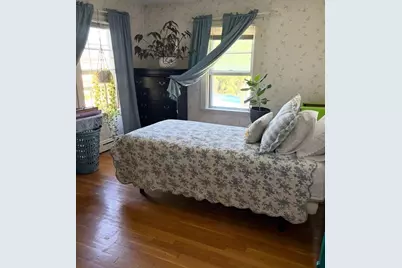 220 Belair St, New Bedford, MA 02745 - Photo 10