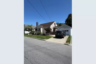 220 Belair St, New Bedford, MA 02745 - Photo 2
