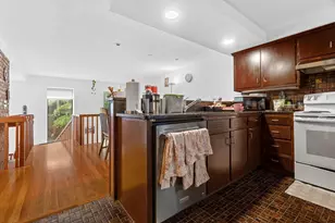 36 Hanson St, Boston, MA 02118 - Photo 4