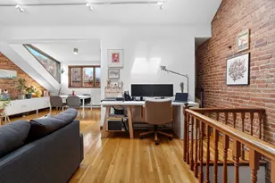 36 Hanson St, Boston, MA 02118 - Photo 26