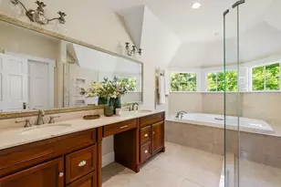1 Kenilworth Cir, Wellesley, MA 02482 - Photo 24