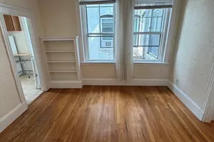 23 Temple St, Boston, MA 02114 - Photo 4