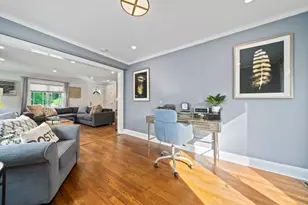 73 Hawthorne St, Boston, MA 02131 - Photo 12