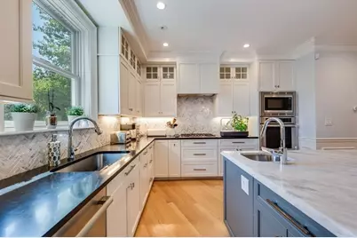 84 Westbourne Terrace #84, Brookline, MA 02446 - Photo 2