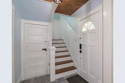 138 North Main, Deerfield, MA 01373 - Photo 6