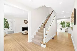 39 Fairbanks Ave, Wellesley, MA 02481 - Photo 4