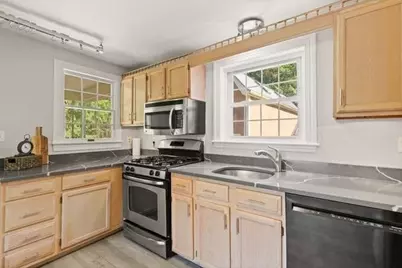 84 Walnut St, Walpole, MA 02081 - Photo 14