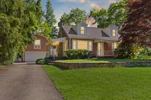 84 Walnut St, Walpole, MA 02081 - Photo 1