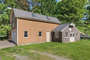 84 Walnut St, Walpole, MA 02081 - Photo 32