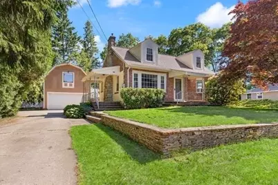 84 Walnut St, Walpole, MA 02081 - Photo 2