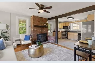 84 Walnut St, Walpole, MA 02081 - Photo 4