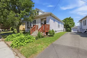 330 Sea St, Quincy, MA 02169 - Photo 2
