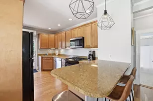 330 Sea St, Quincy, MA 02169 - Photo 12