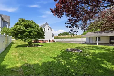 17 Clark St, Westfield, MA 01085 - Photo 34