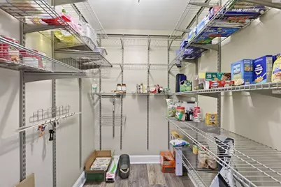 17 Clark St, Westfield, MA 01085 - Photo 12