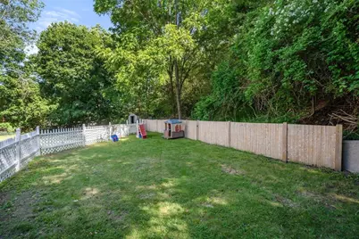 7 Ivy Cir #7, Norwood, MA 02062 - Photo 28