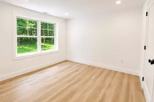 373 Eliot St, Ashland, MA 01721 - Photo 10