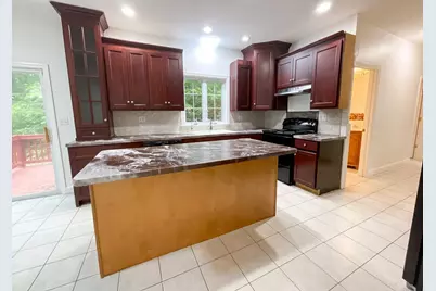 14 Smith Rd, Sutton, MA 01590 - Photo 2