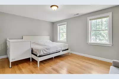 7 Perham St, Bedford, MA 01730 - Photo 20