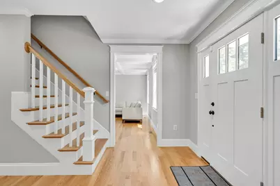 7 Perham St, Bedford, MA 01730 - Photo 4