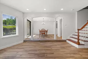 11 Cobblestone Ln, Worcester, MA 01606 - Photo 18