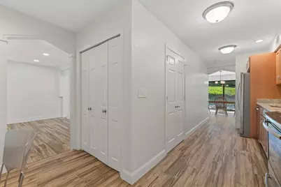 11 Cobblestone Ln #11, Worcester, MA 01606 - Photo 20