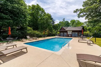 11 Cobblestone Ln #11, Worcester, MA 01606 - Photo 6