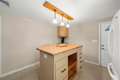 7 Ivy Cir #7, Norwood, MA 02062 - Photo 8
