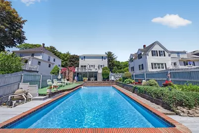 82 Park Rd, Lynn, MA 01904 - Photo 2