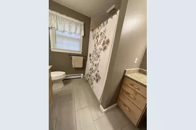 2 Lafayette Dr, Marlborough, MA 01752 - Photo 10