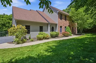2 Highview Cir, Wilbraham, MA 01095 - Photo 1