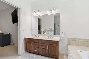 2 Highview Cir, Wilbraham, MA 01095 - Photo 18