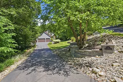 2 Highview Cir, Wilbraham, MA 01095 - Photo 6