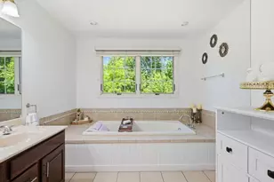 2 Highview Cir, Wilbraham, MA 01095 - Photo 18