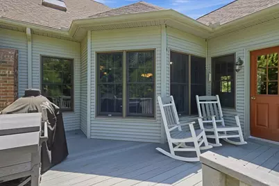 2 Highview Cir, Wilbraham, MA 01095 - Photo 38
