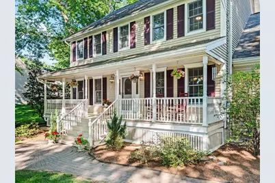 7 Woodcliffe Ave, Worcester, MA 01604 - Photo 2