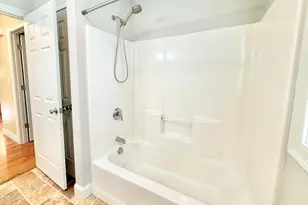 8 Beeston Ln, Methuen, MA 01844 - Photo 10