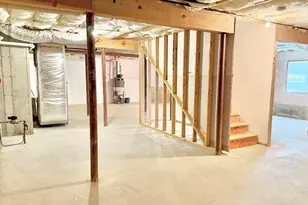 8 Beeston Ln, Methuen, MA 01844 - Photo 22