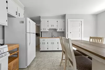 4 Horton St #2, Salem, MA 01970 - Photo 4