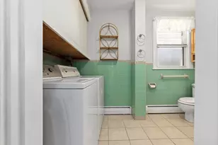 4 Horton St, Salem, MA 01970 - Photo 10