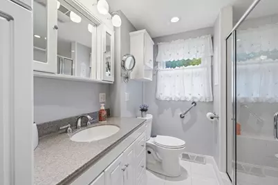 15 Shawsheen St, Tewksbury, MA 01876 - Photo 10