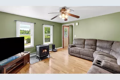 189 Blackmore Pond Rd, Wareham, MA 02576 - Photo 16